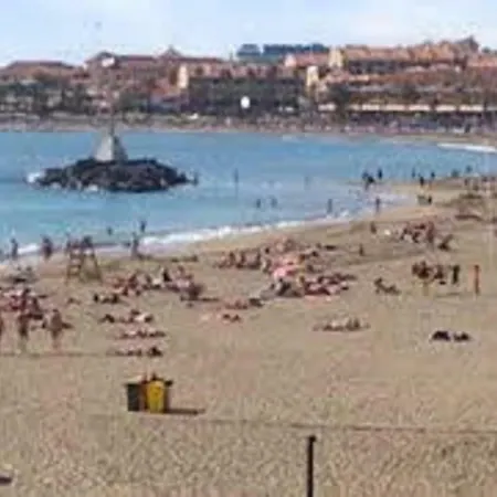 Rosamar Vista Mar 아파트 아로나